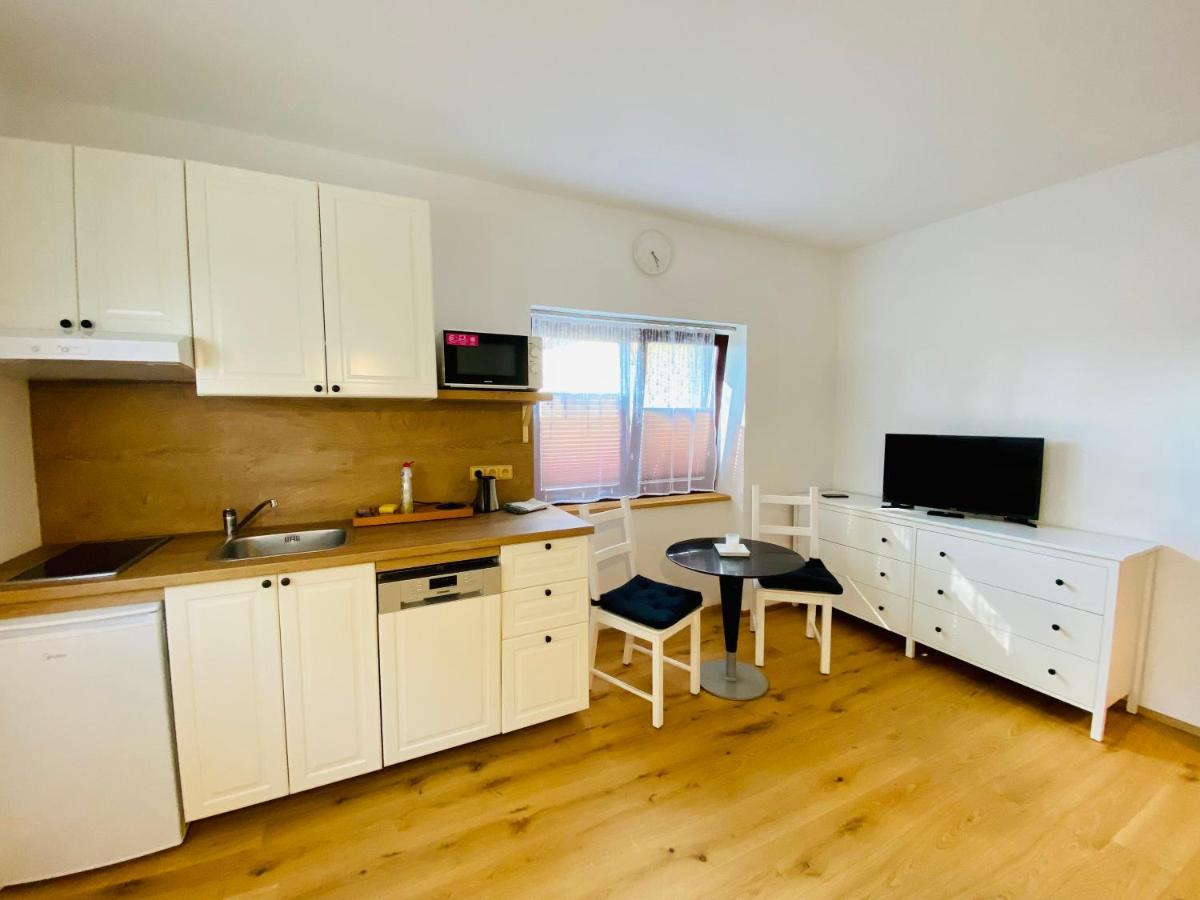 Apartmany Kadlecu فولاري المظهر الخارجي الصورة