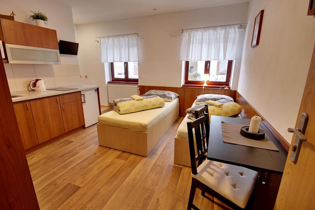 Apartmany Kadlecu فولاري المظهر الخارجي الصورة