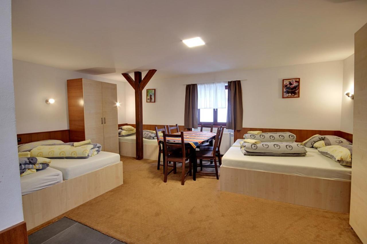 Apartmany Kadlecu فولاري المظهر الخارجي الصورة